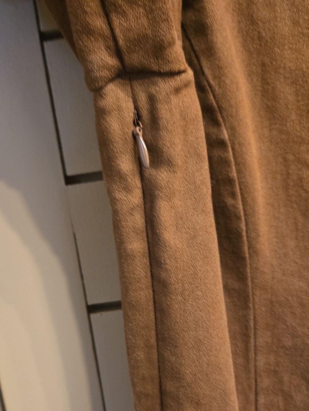 Hyacinth House Brown Puff Sleeve Front Zip Midi Dress Size XXL (see Meas) - Picture 8 of 8